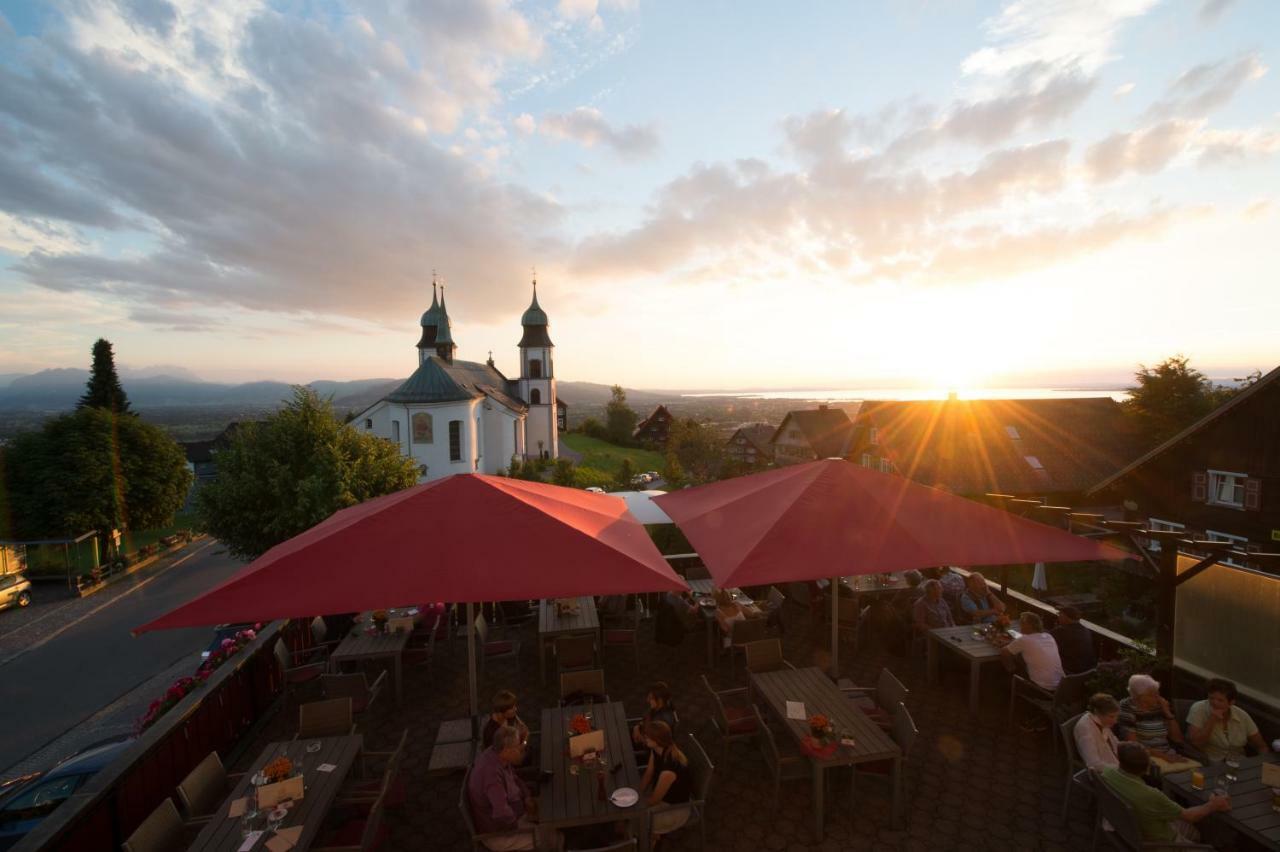 Gasthof Kreuz Bildstein Bagian luar foto