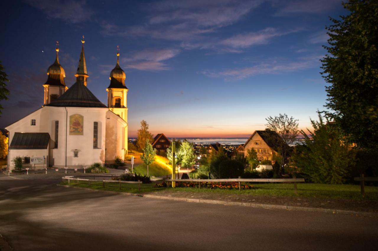 Gasthof Kreuz Bildstein Bagian luar foto