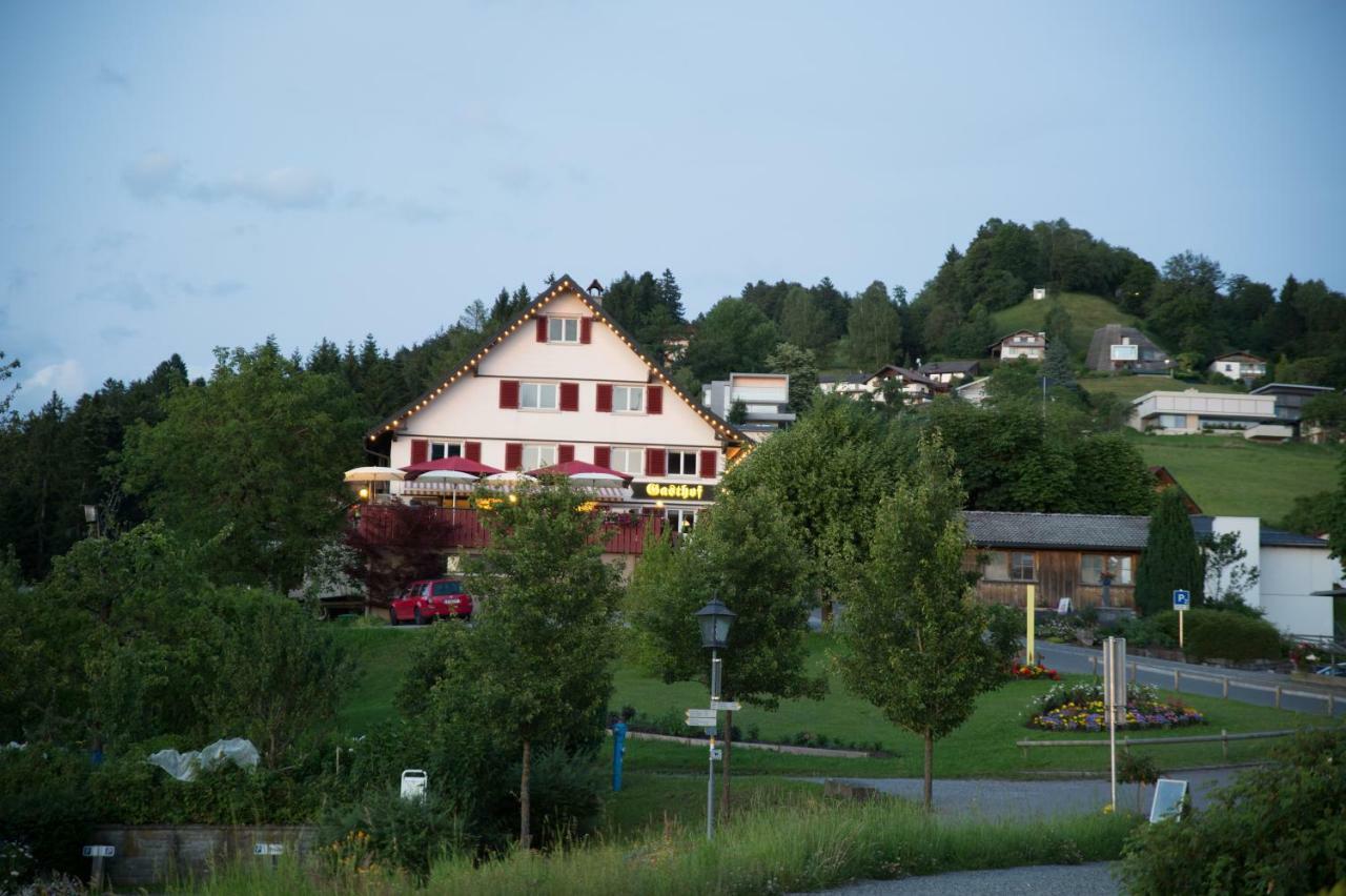 Gasthof Kreuz Bildstein Bagian luar foto